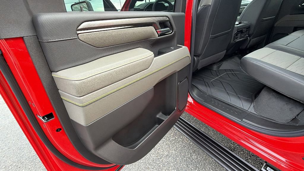 New 2026 Chevrolet Silverado 2500 ZR2 image 16