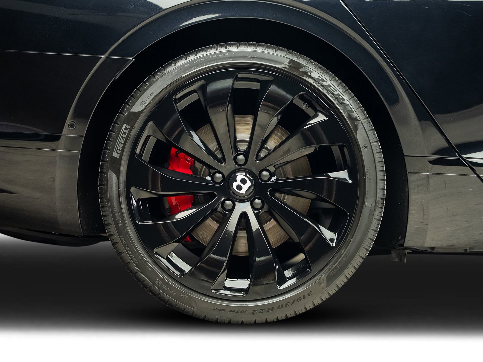 Used 2022 Bentley Flying Spur V8 image 32