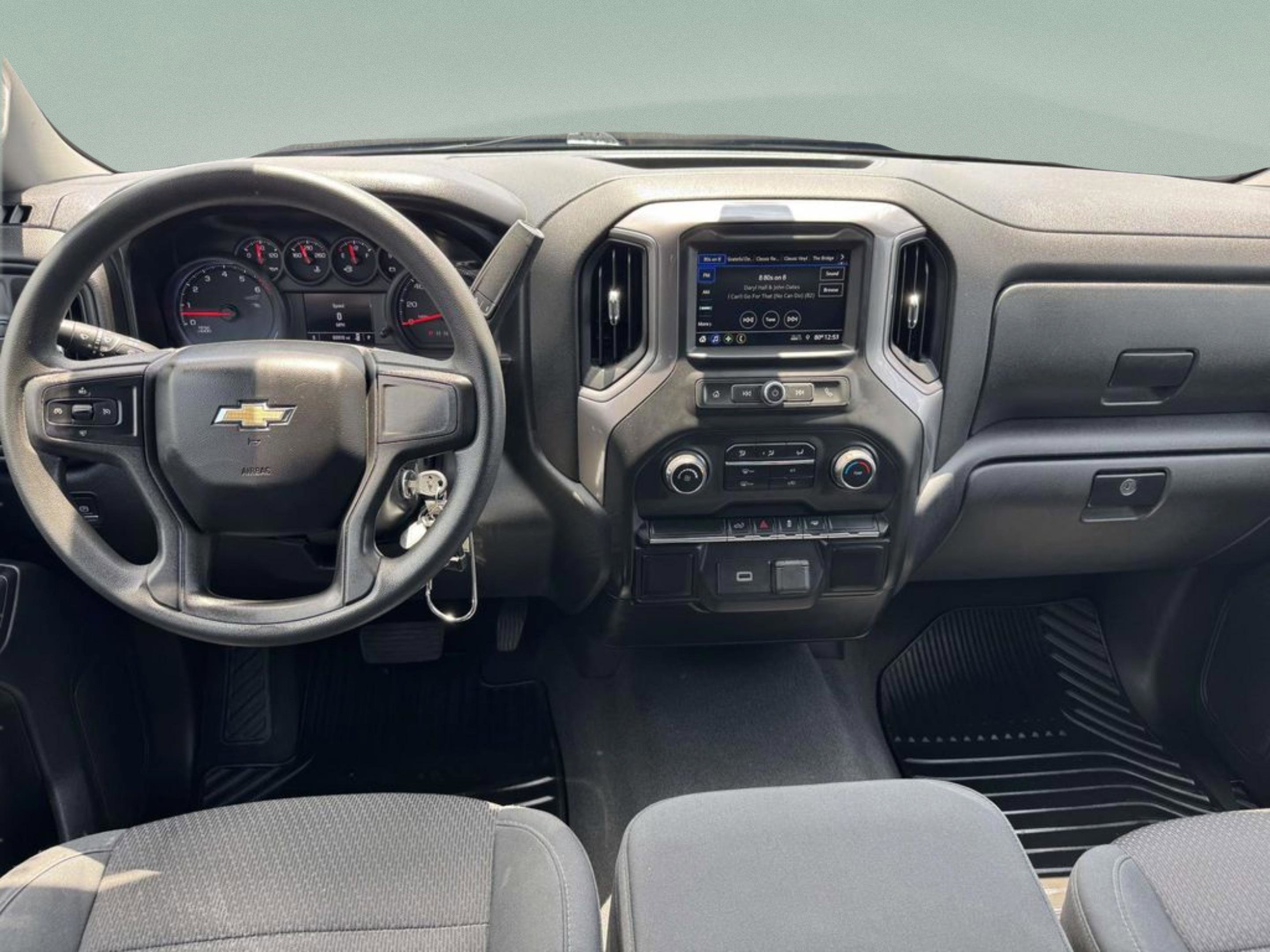 Used 2019 Chevrolet Silverado 1500 Custom w/ Custom Value Package RWD image 31