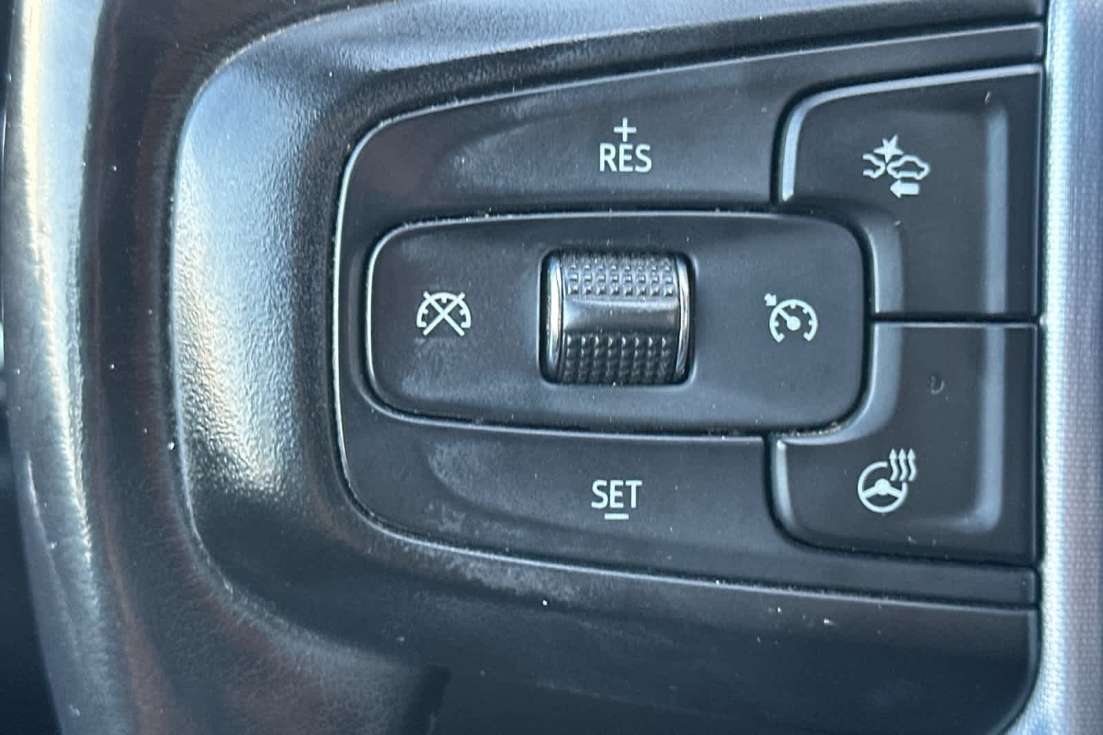 Used 2019 GMC Sierra 1500 SLT w/ SLT Premium Plus Package AWD/4WD image 32
