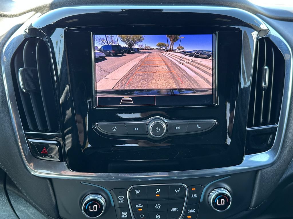Used 2023 Chevrolet Traverse LT w/ LPO, Cargo Package AWD/4WD image 33