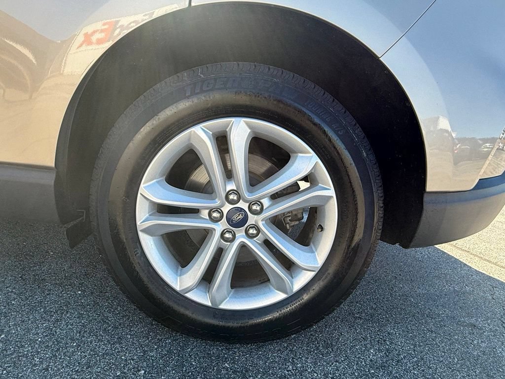 Certified 2020 Ford Edge SEL w/ Convenience Package AWD/4WD image 32