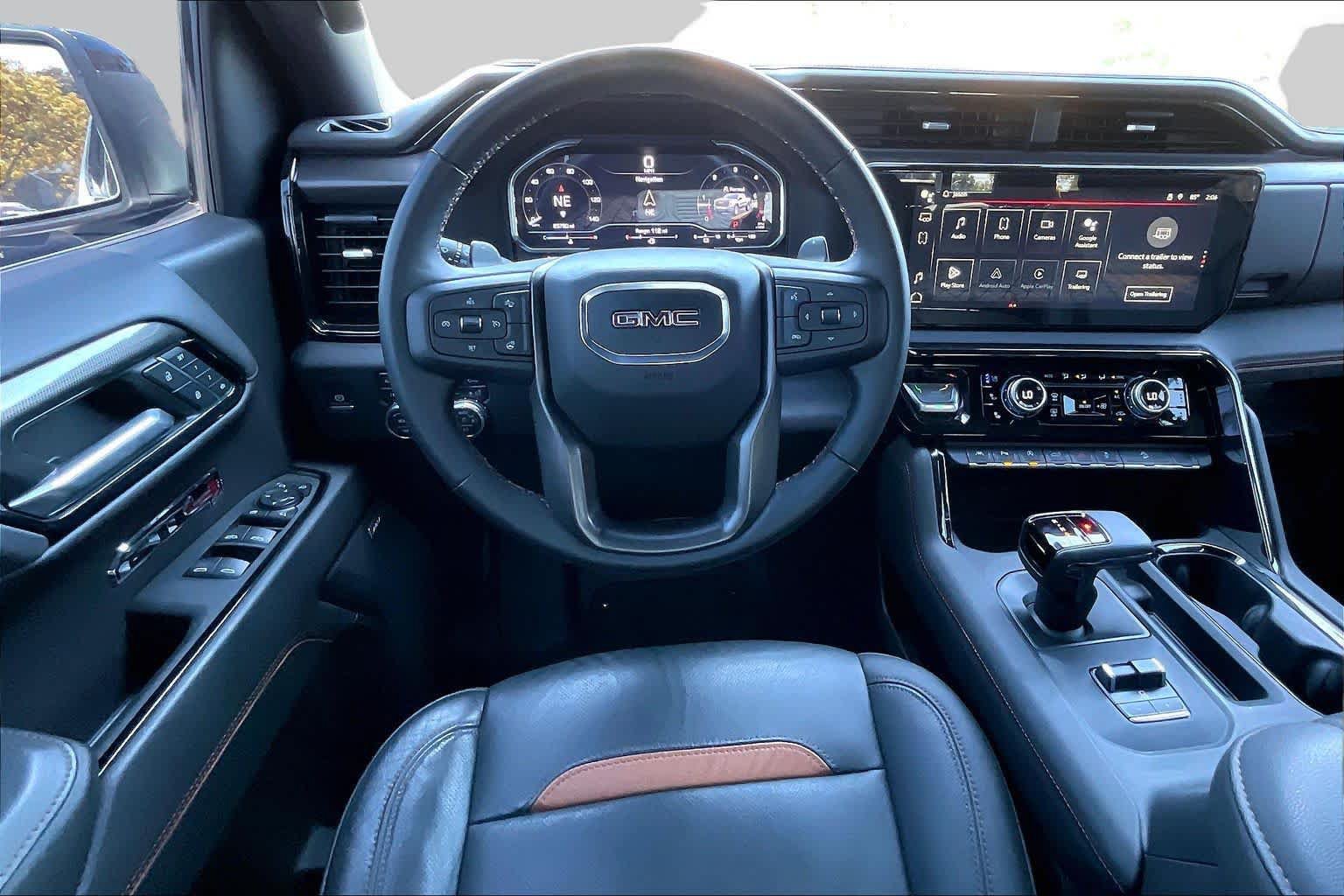 Used 2024 GMC Sierra 1500 AT4 w/ AT4 Premium Package AWD/4WD image 5