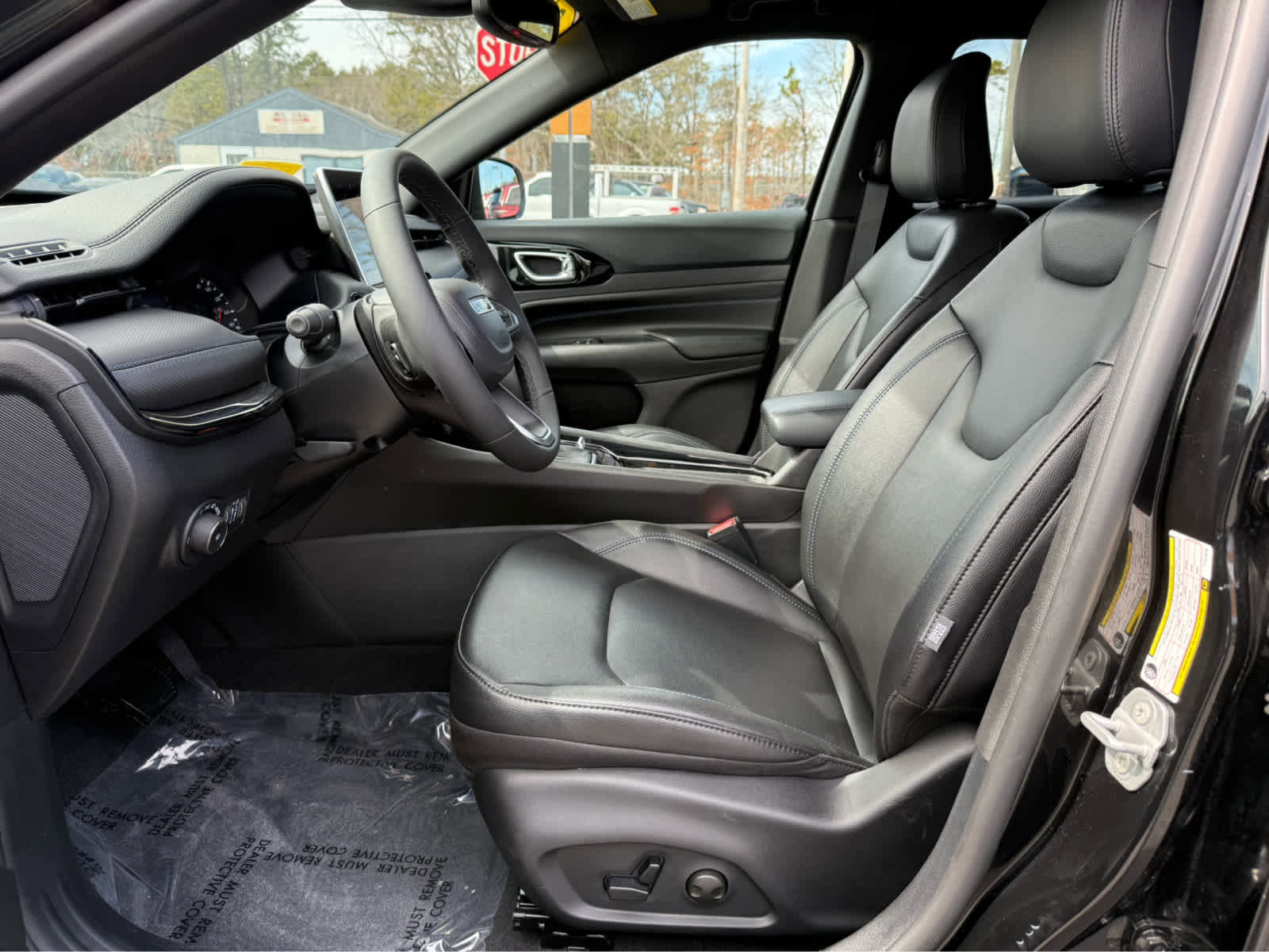 Used 2026 Jeep Compass Limited image 12