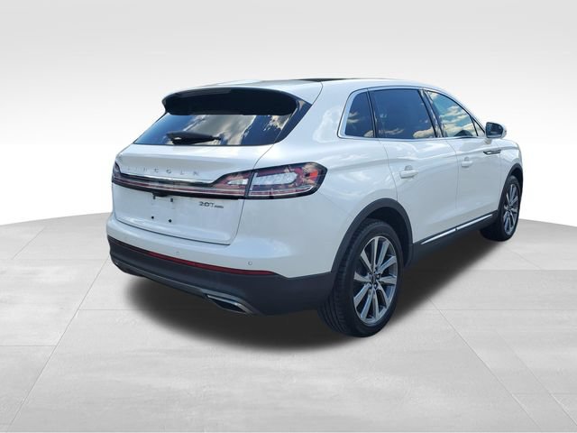 Used 2019 Lincoln Nautilus Select AWD/4WD image 4