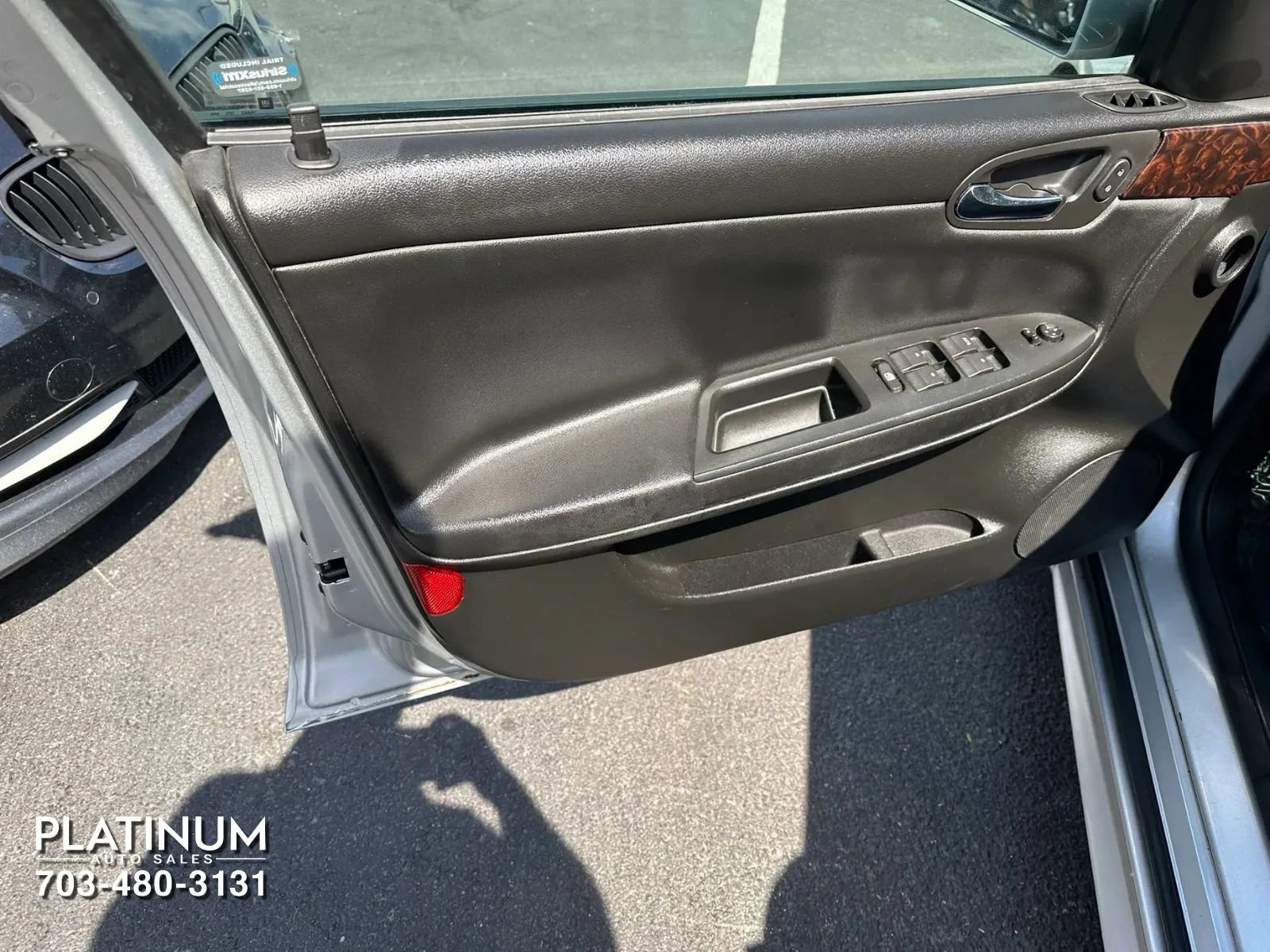 Used 2012 Chevrolet Impala LT FWD image 14