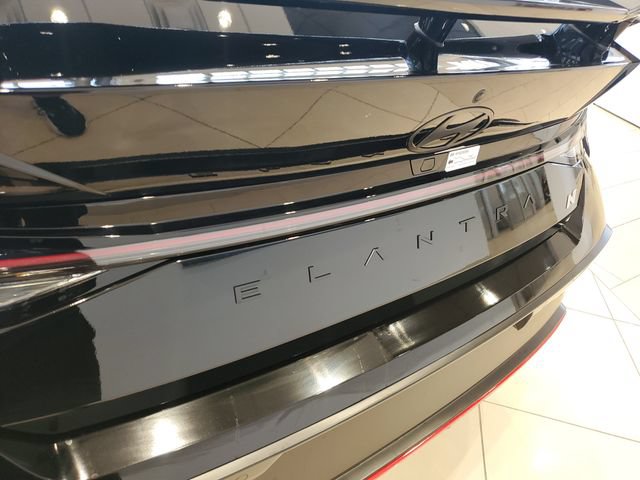 New 2026 Hyundai Elantra N FWD image 8