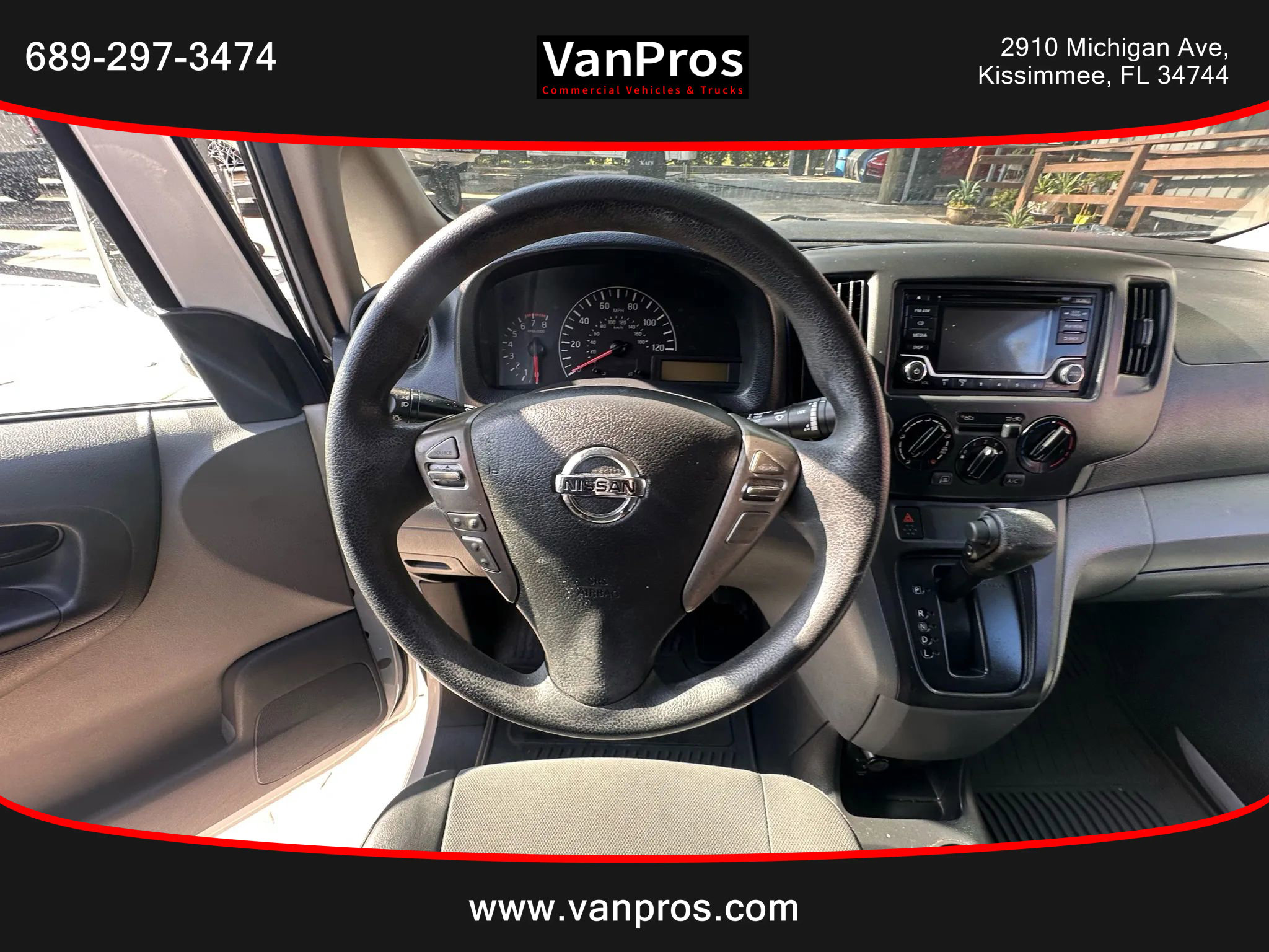 Used 2018 Nissan NV200 SV image 10