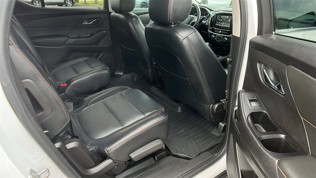 Used 2019 Chevrolet Traverse LT image 19