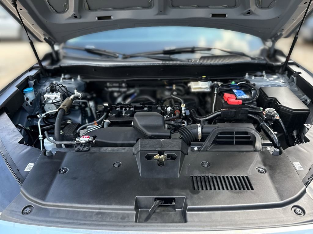 Used 2023 Honda CR-V LX image 17