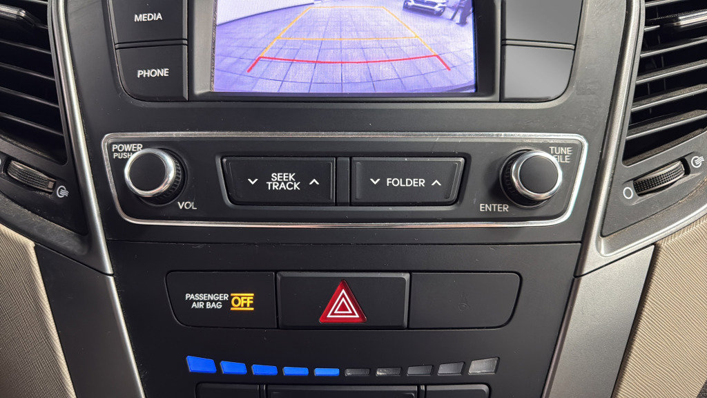 Used 2018 Hyundai Santa Fe Sport FWD image 28