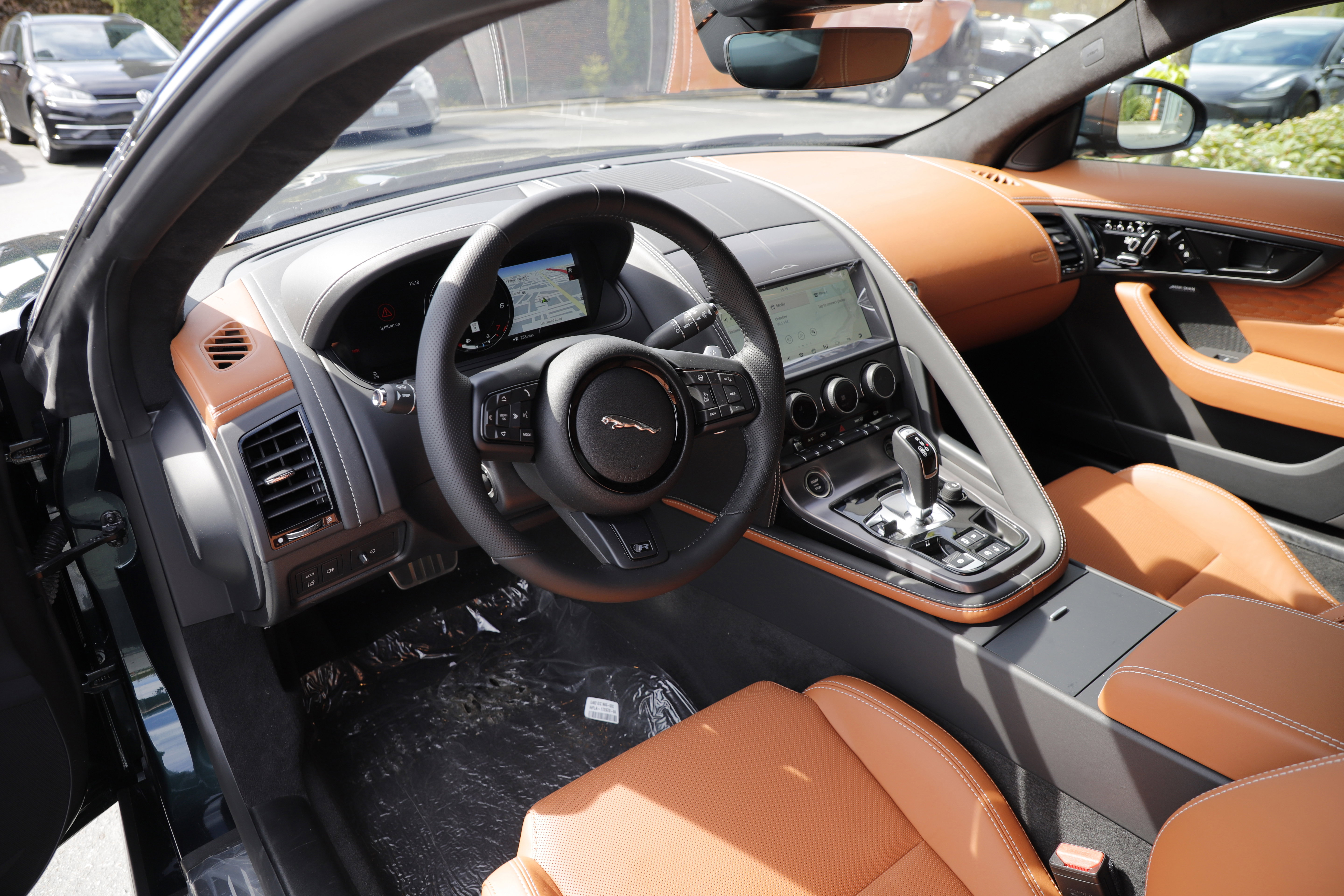 New 2024 Jaguar F-TYPE R AWD/4WD image 14