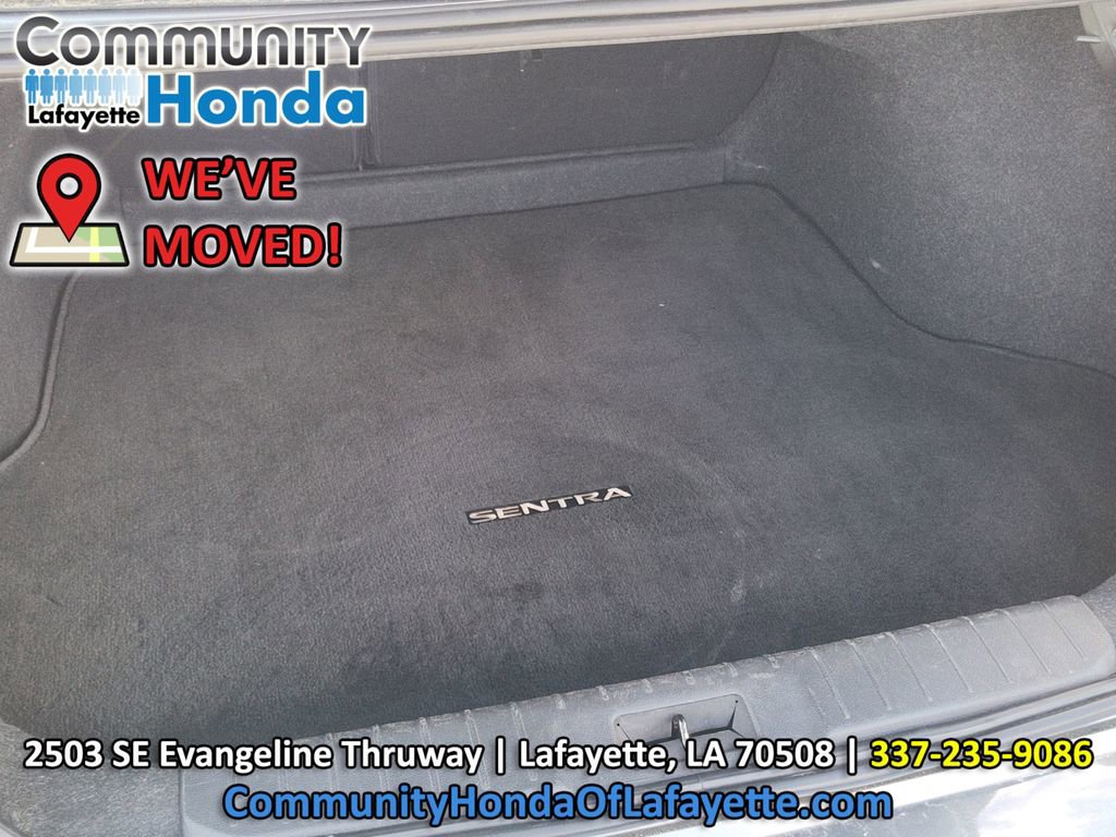 Used 2024 Nissan Sentra SV FWD image 9