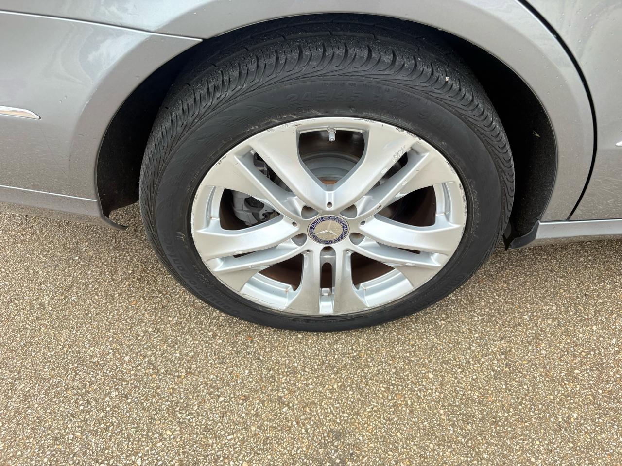 Used 2011 Mercedes-Benz E 350 Sedan image 27