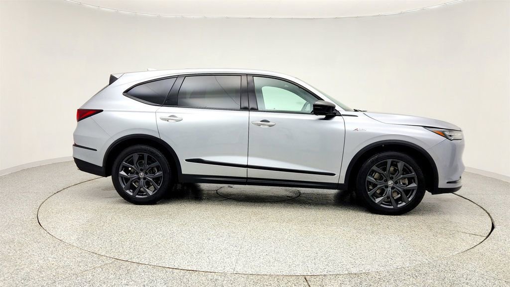 Used 2023 Acura MDX A-Spec image 4