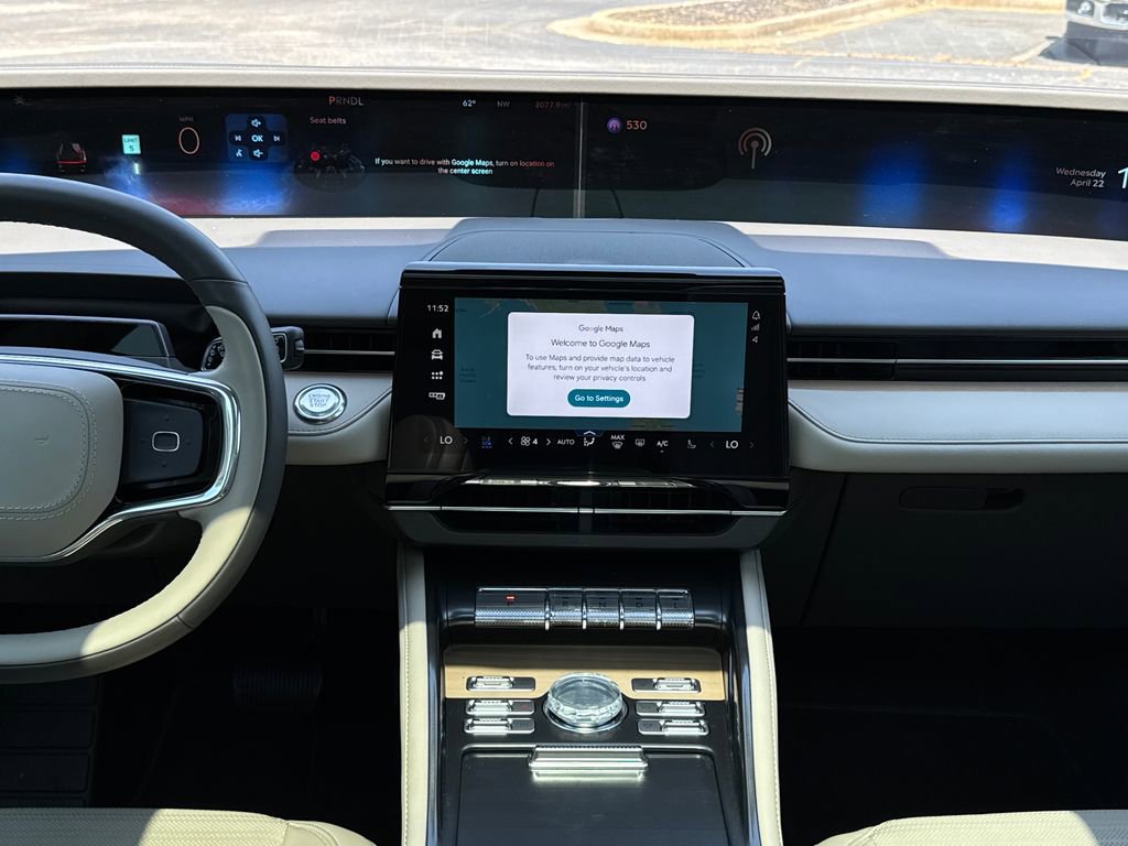 Used 2025 Lincoln Nautilus Reserve w/ Jet Appearance Package AWD/4WD image 19