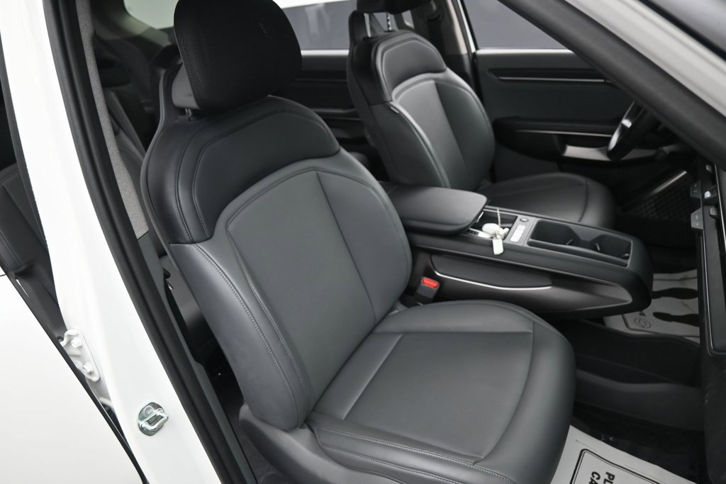 Used 2024 Kia EV9 Light Long Range image 42