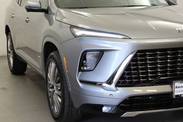 New 2026 Buick Enclave Avenir w/ Super Cruise Package image 2