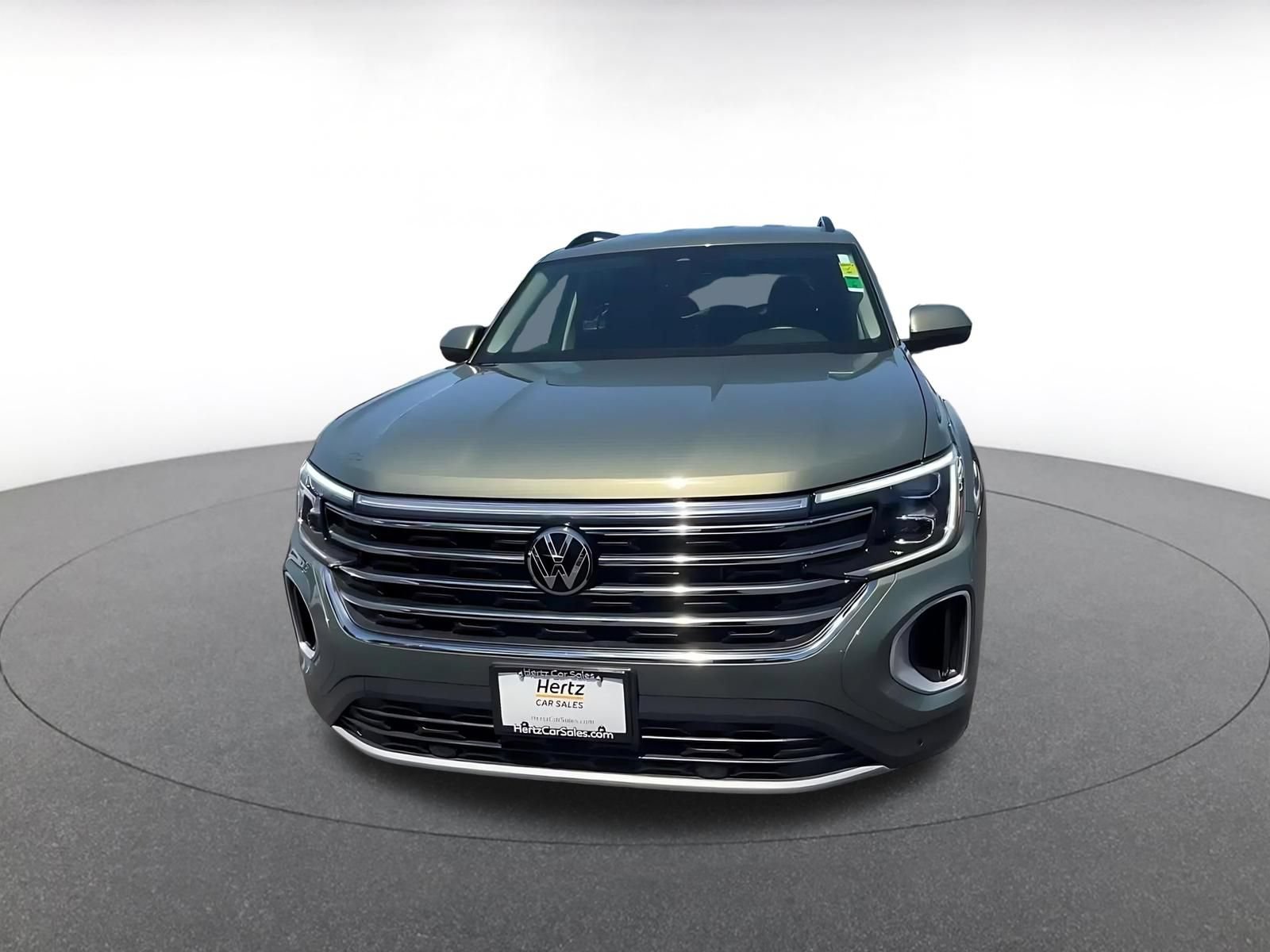 Used 2026 Volkswagen Atlas SE AWD/4WD image 3