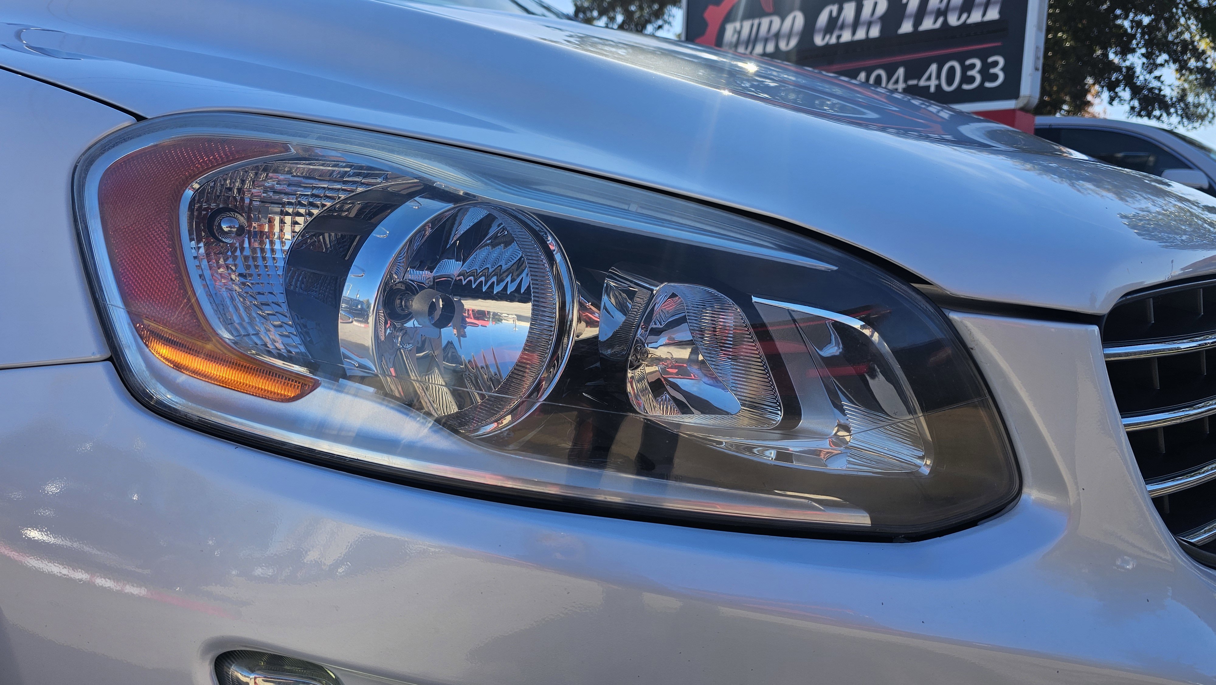 Used 2015 Volvo XC60 T5 Platinum image 12