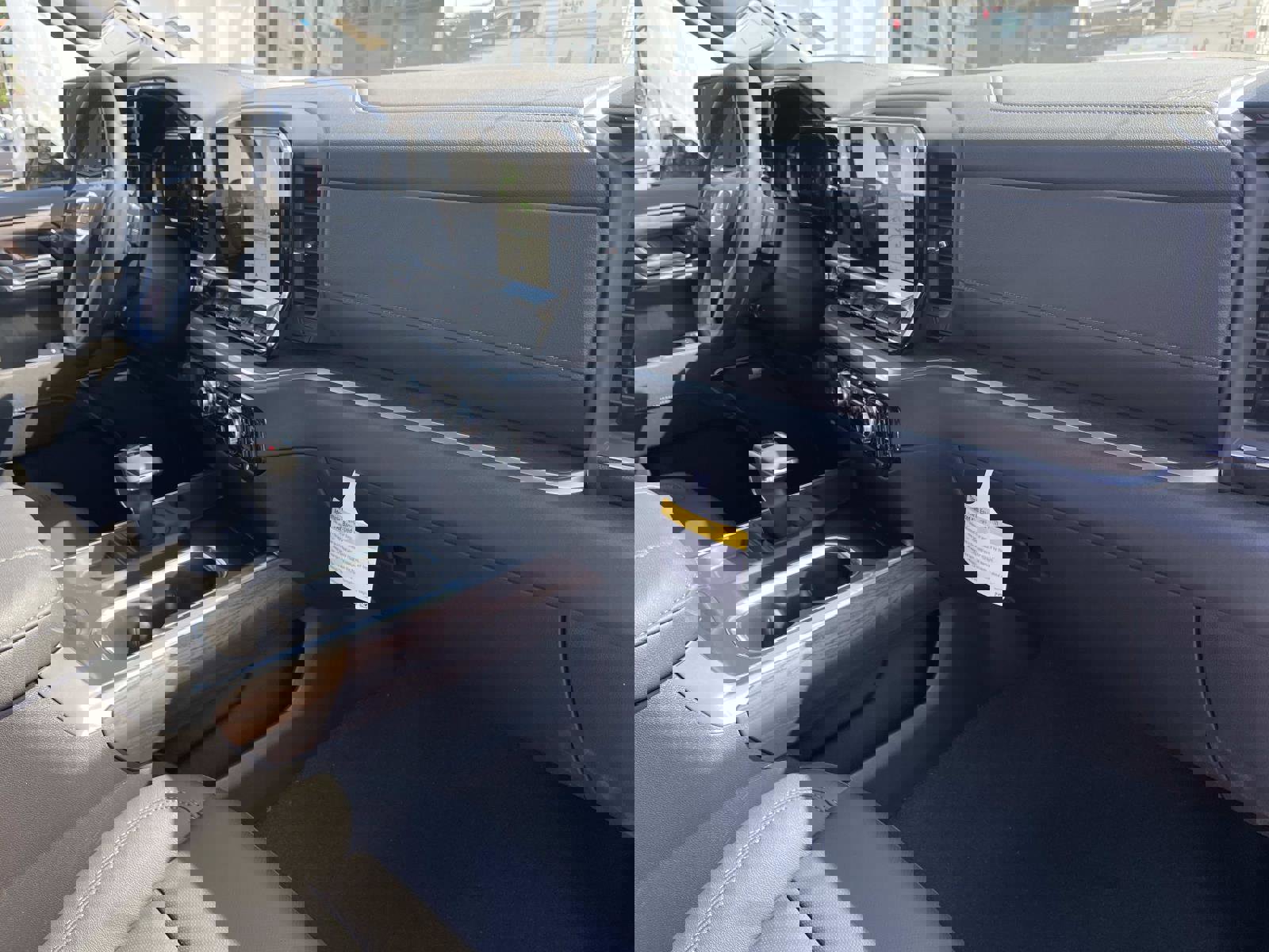 New 2026 GMC Sierra 1500 SLT w/ SLT Premium Plus Package image 28