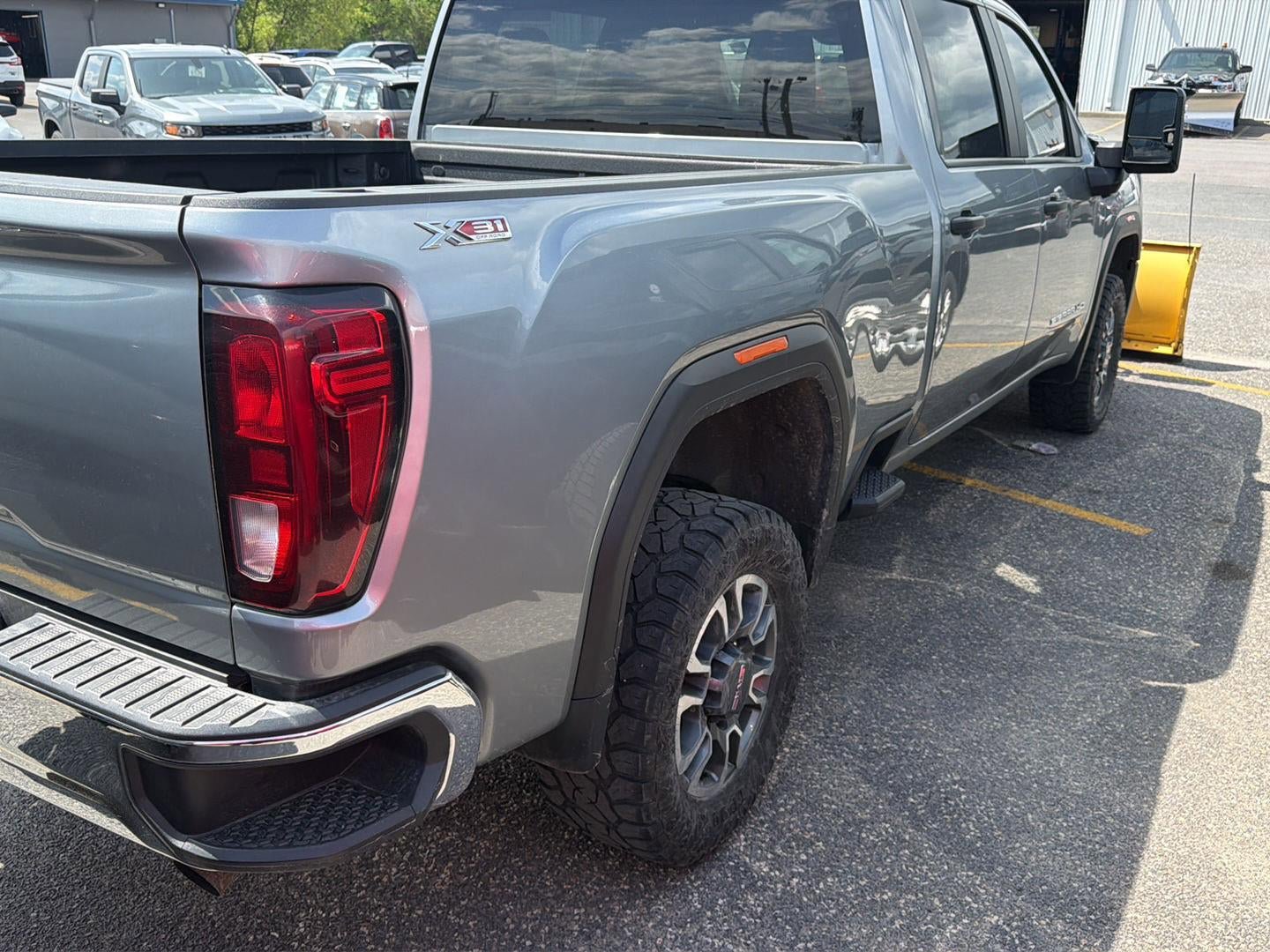 Used 2024 GMC Sierra 3500 Pro w/ Convenience Package AWD/4WD image 6