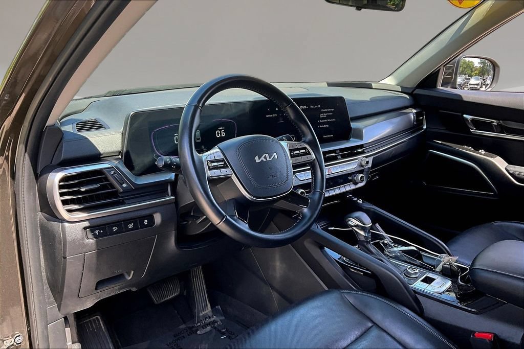 Certified 2025 Kia Telluride S AWD/4WD image 16