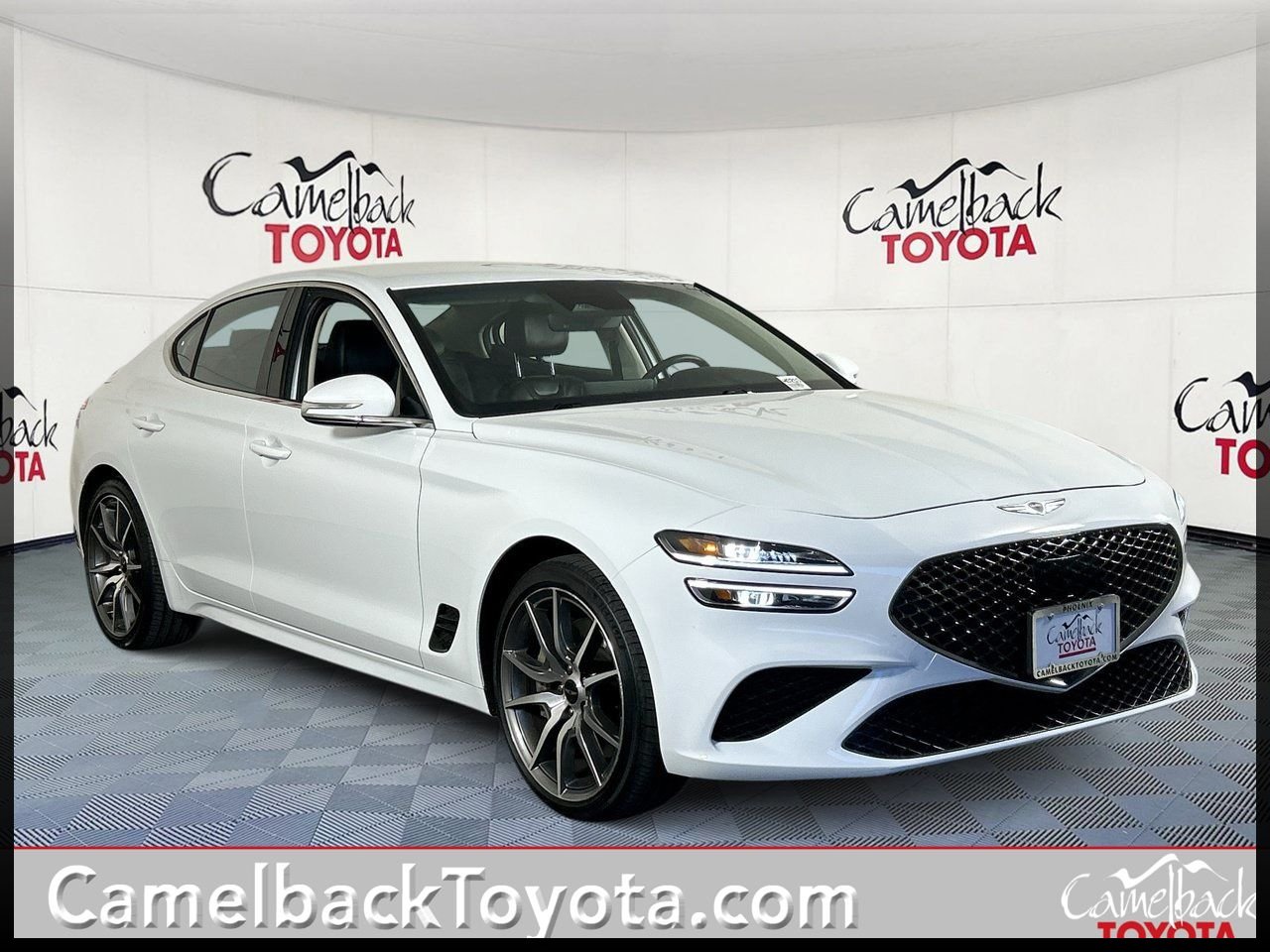 Used 2026 Genesis G70 2.5T RWD image 1