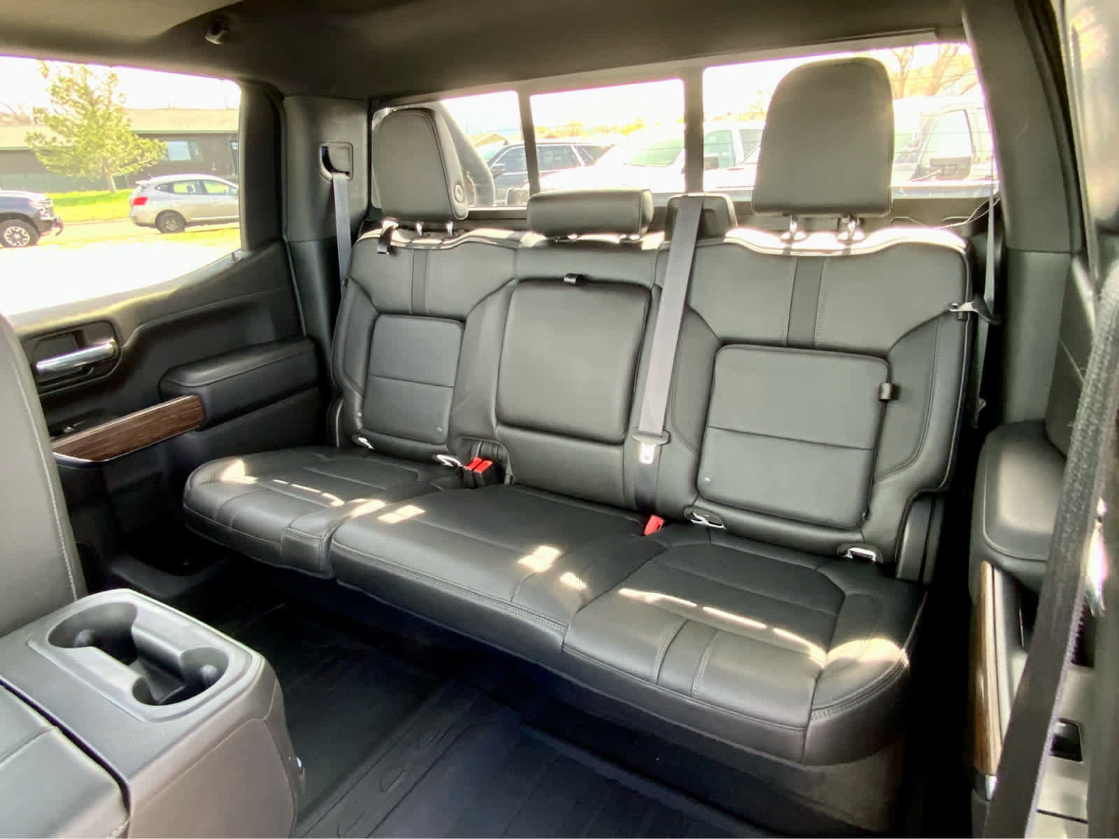 Used 2021 Chevrolet Silverado 1500 High Country w/ Technology Package AWD/4WD image 28