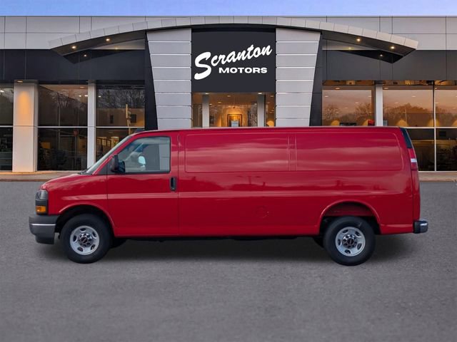 New 2025 GMC Savana 3500 Extended w/ Chrome Appearance Package RWD image 2