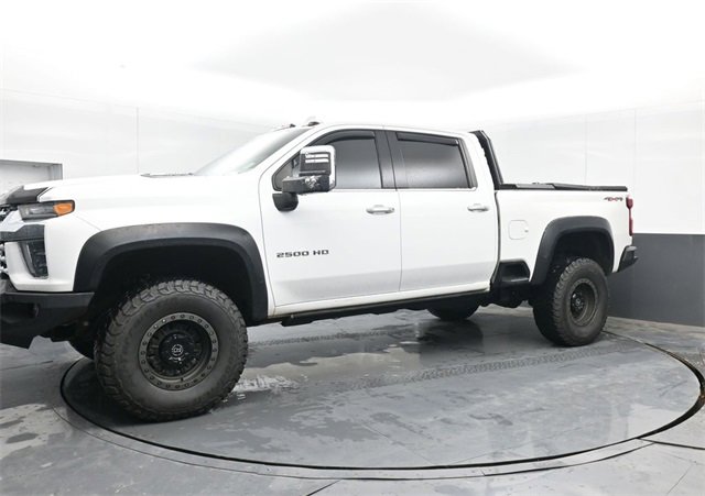 Used 2020 Chevrolet Silverado 2500 LTZ w/ Technology Package image 11