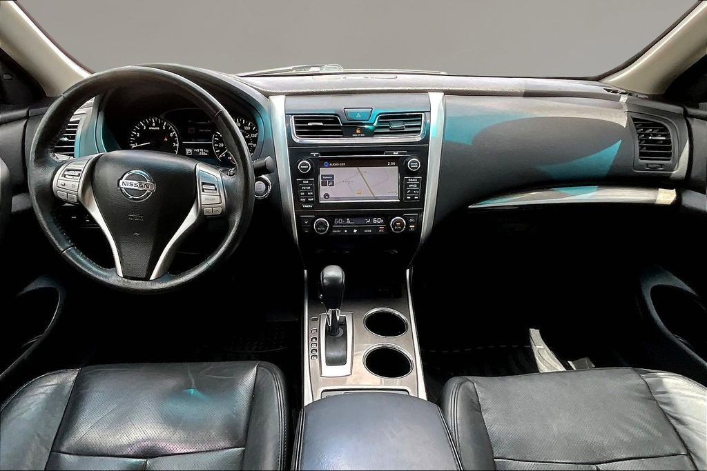 Used 2015 Nissan Altima 2.5 SL w/ Technology Package FWD image 6