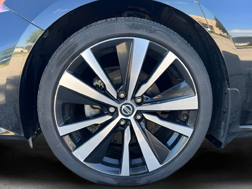 Used 2022 Nissan Altima 2.0 SR FWD image 11