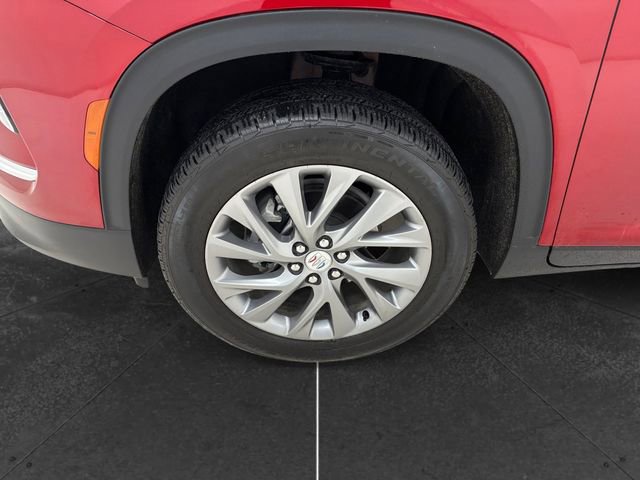 Used 2025 Buick Enclave Preferred w/ Power Package image 9