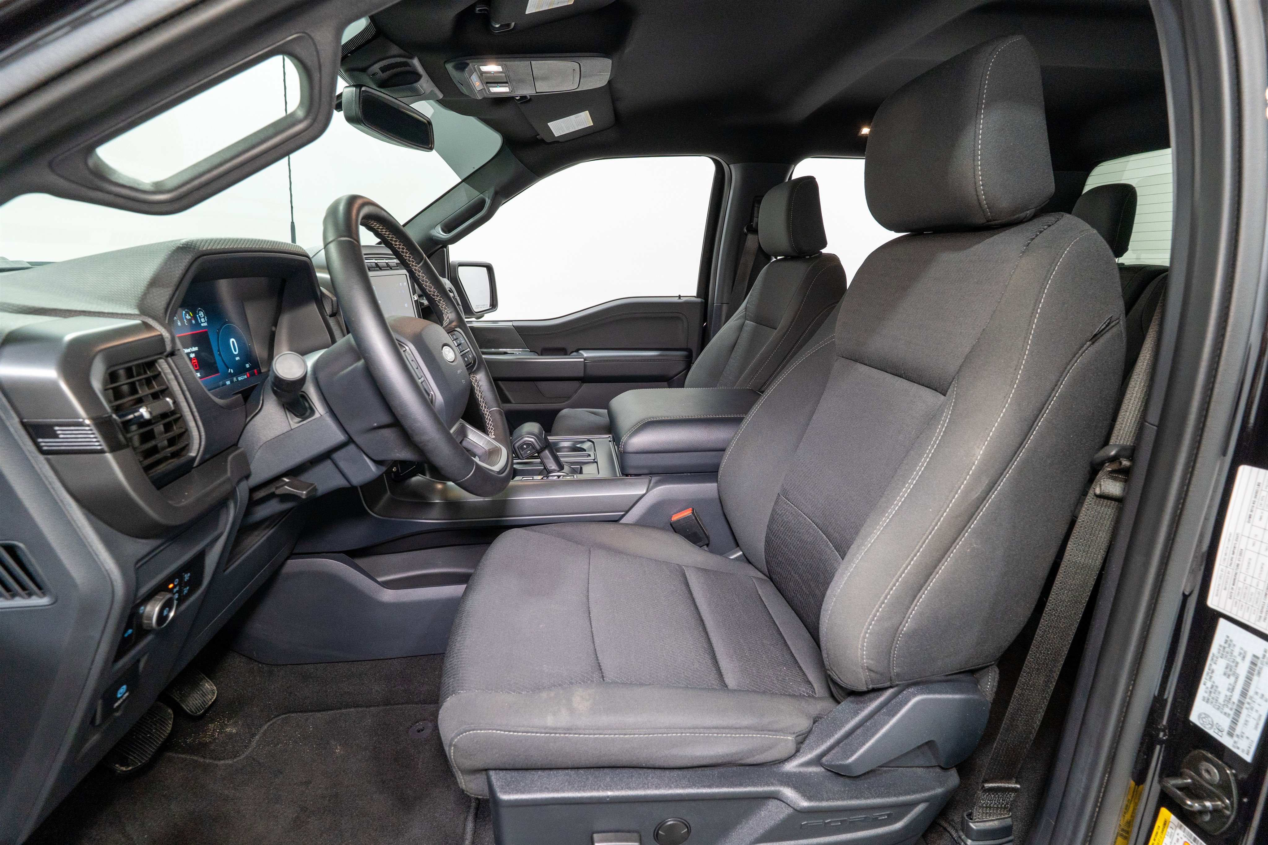 Used 2024 Ford F150 XLT w/ XLT Black Appearance Package image 17