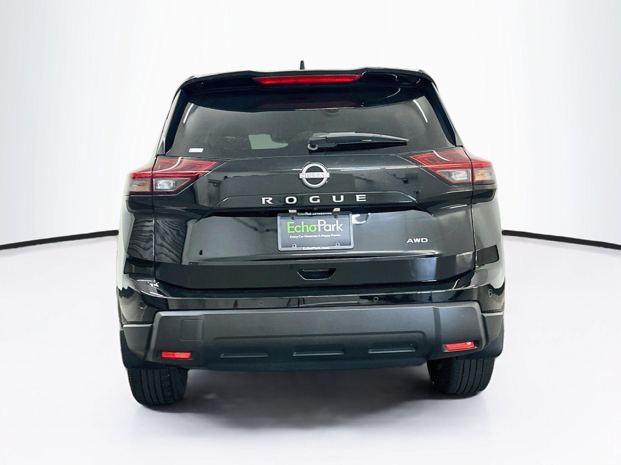 Used 2024 Nissan Rogue S AWD/4WD image 7