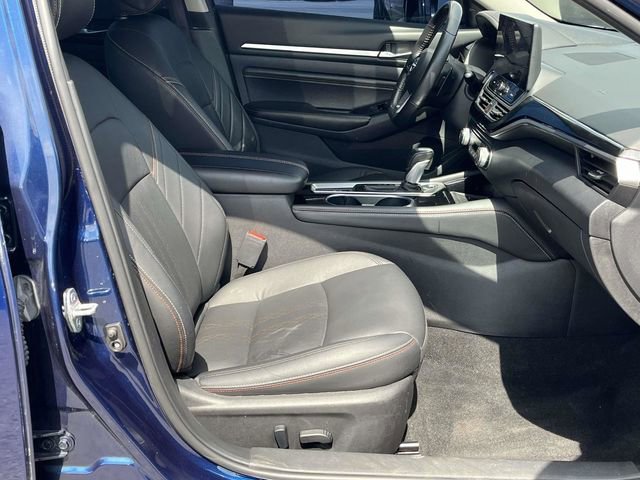 Used 2023 Nissan Altima 2.5 SR w/ SR Premium Package AWD/4WD image 24