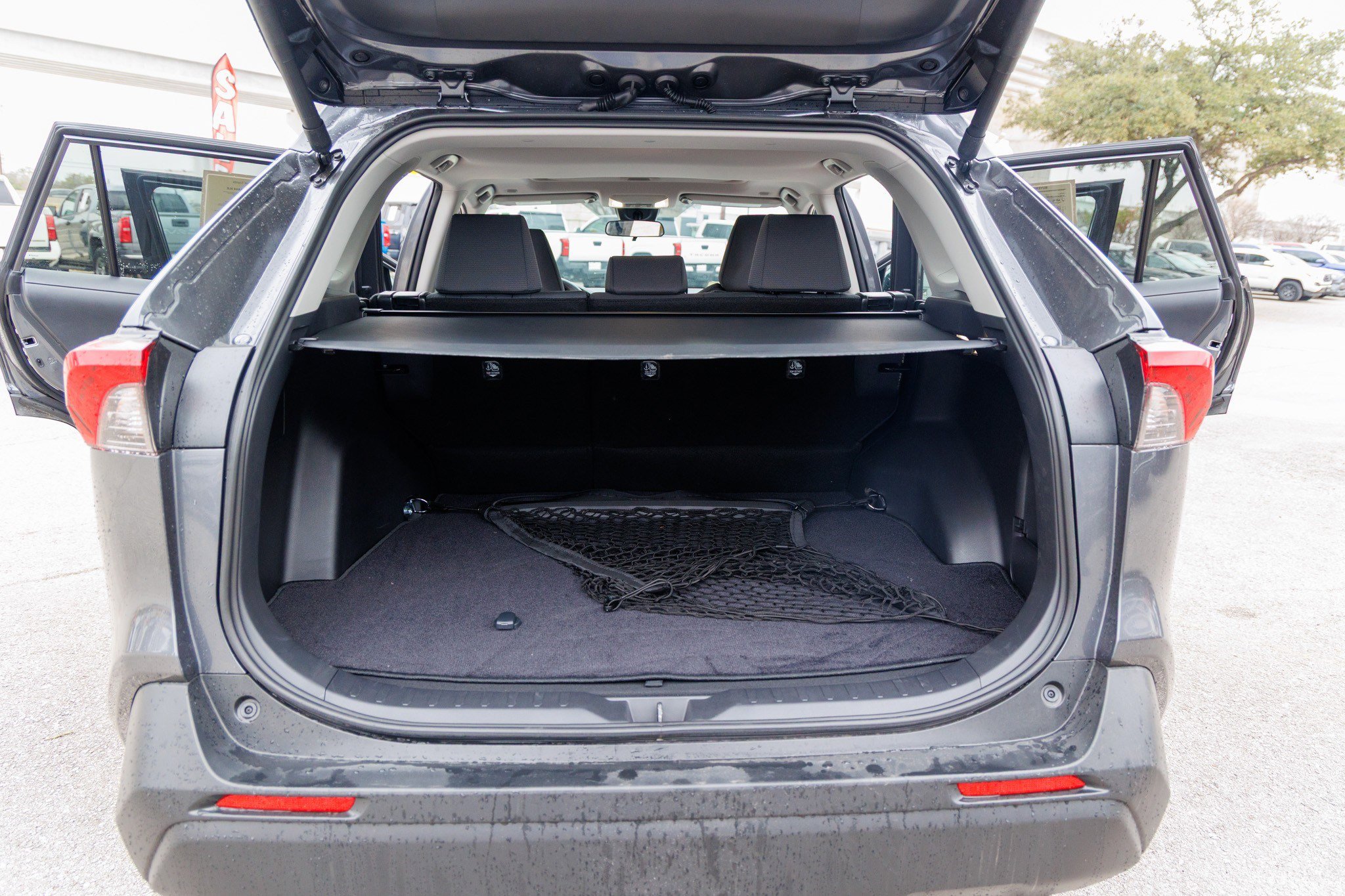 Certified 2025 Toyota RAV4 XLE image 29