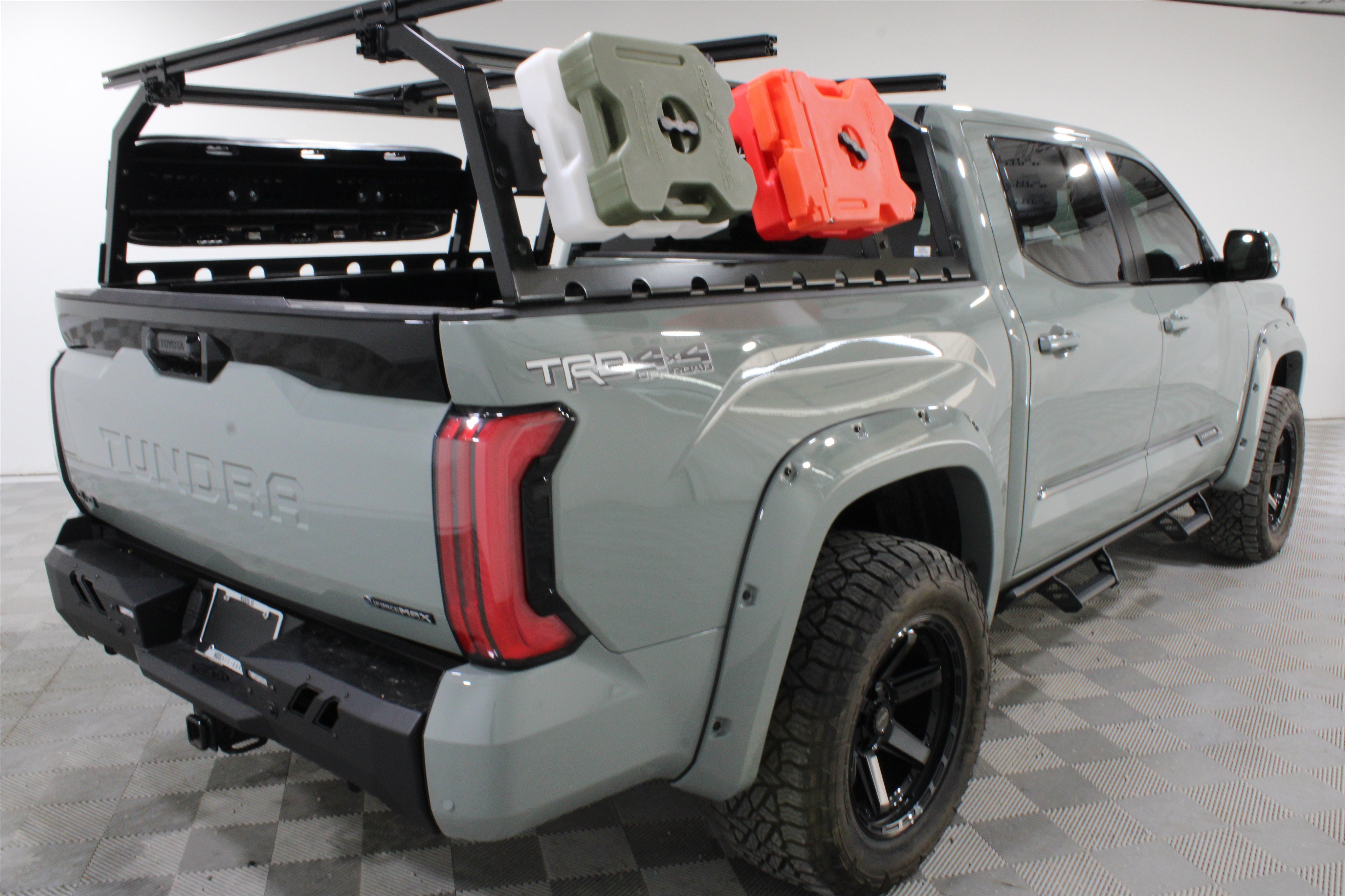 Used 2026 Toyota Tundra Platinum w/ TRD Off-Road Package AWD/4WD image 27