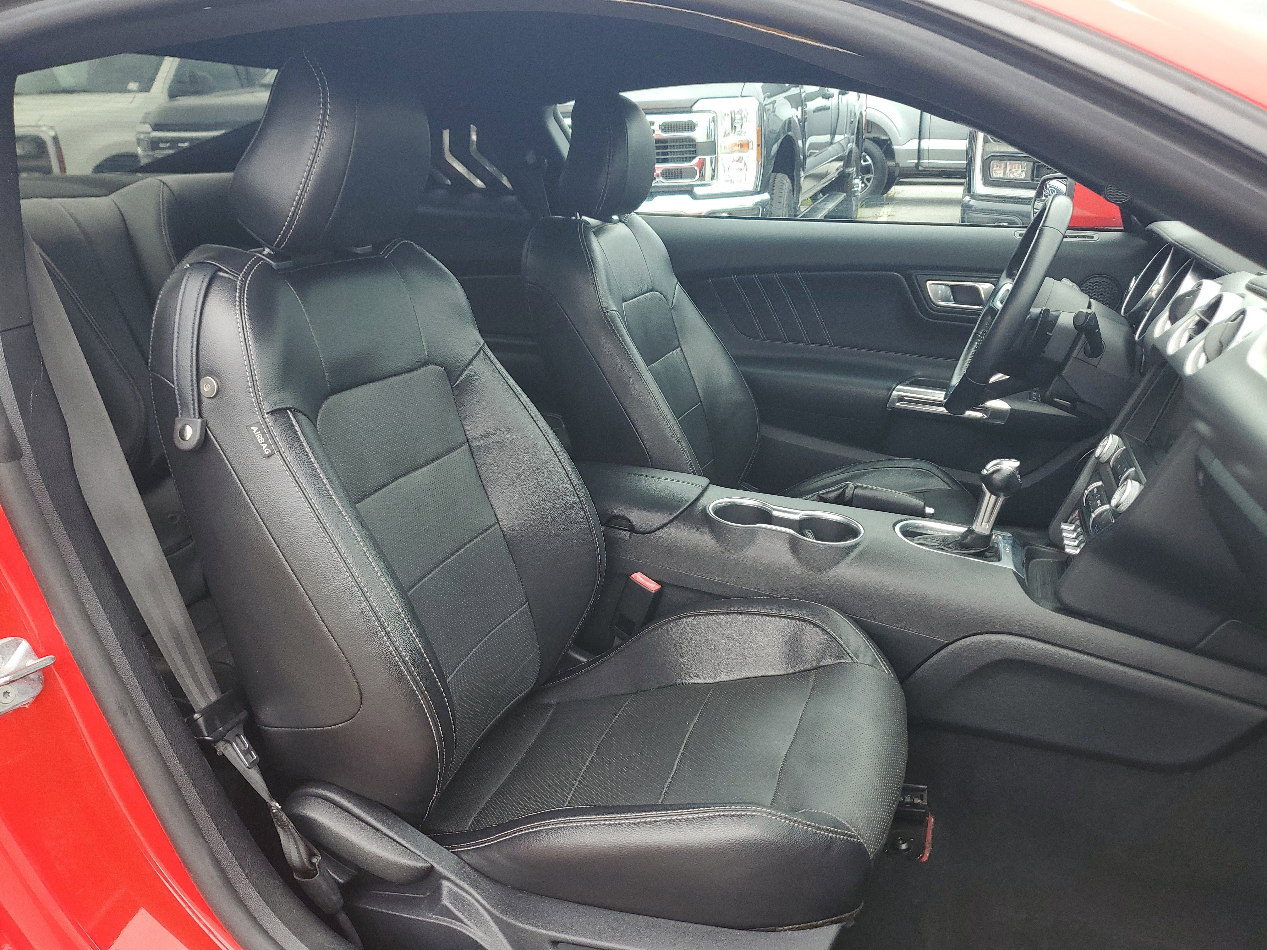 Used 2020 Ford Mustang Premium image 17