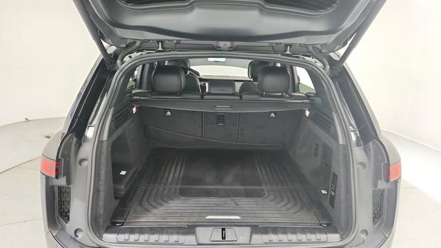 Used 2023 Land Rover Range Rover Sport SE Dynamic image 24