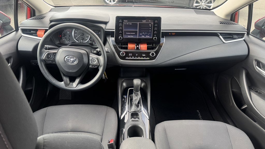 Used 2020 Toyota Corolla LE image 23