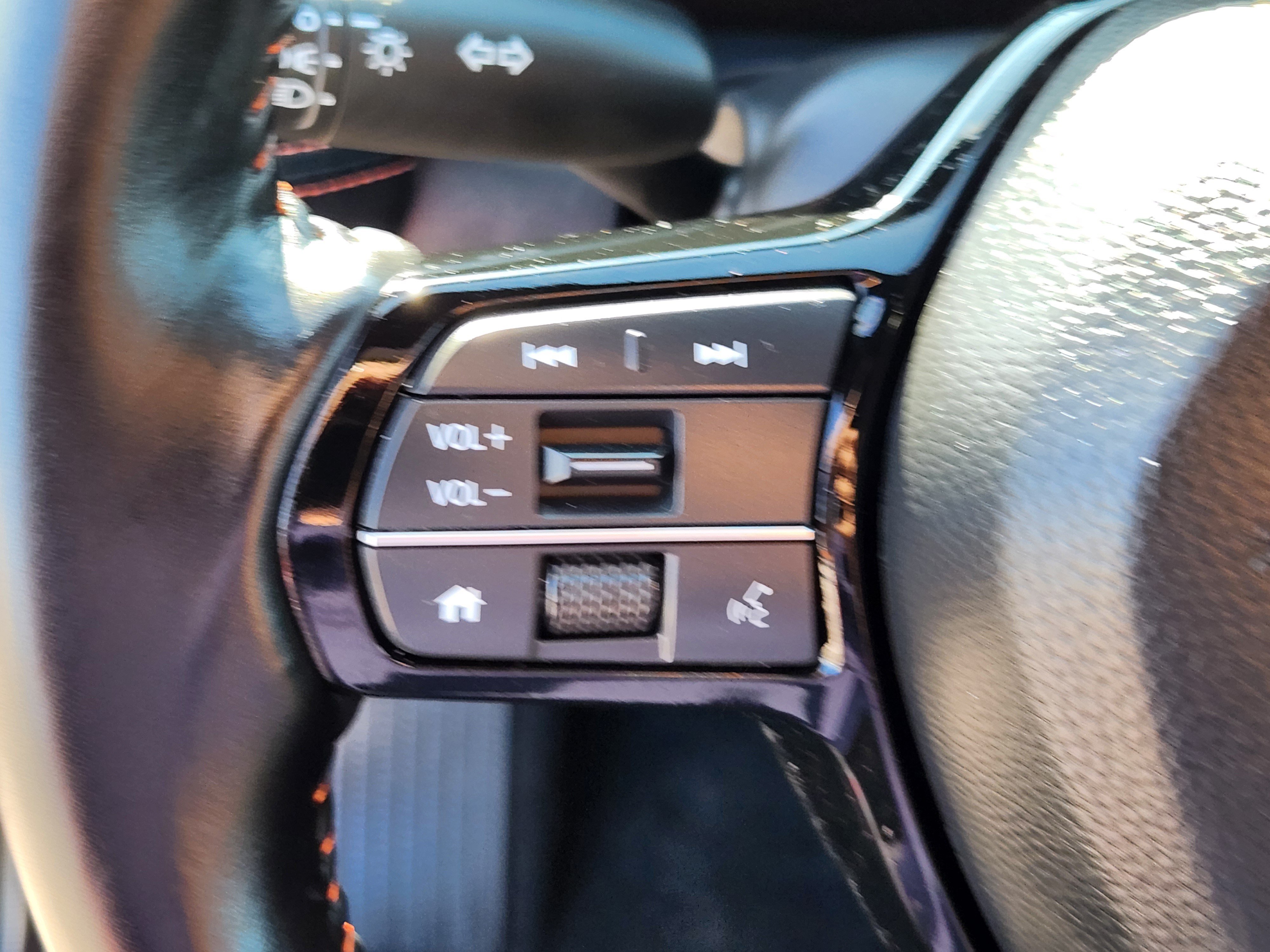 Certified 2026 Honda HR-V Sport image 22