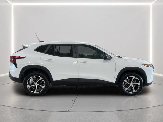 Used 2024 Chevrolet Trax RS w/ Driver Confidence Package FWD image 7