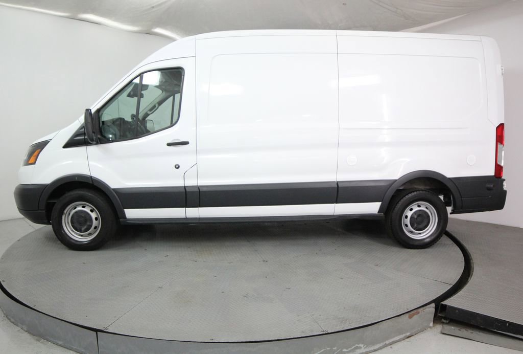 Used 2018 Ford Transit 350 148 Medium Roof RWD image 4