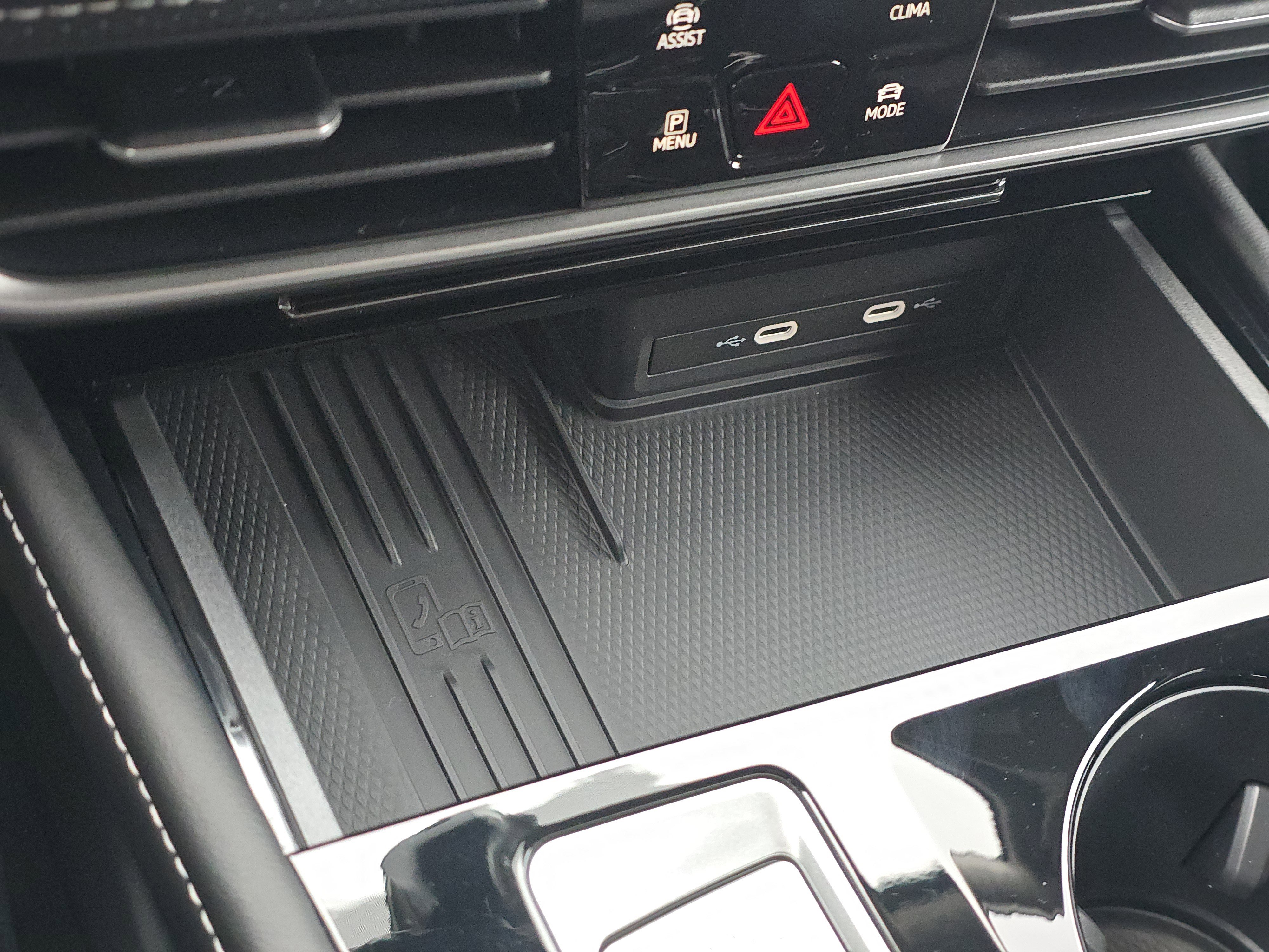 New 2026 Volkswagen Atlas SE image 26