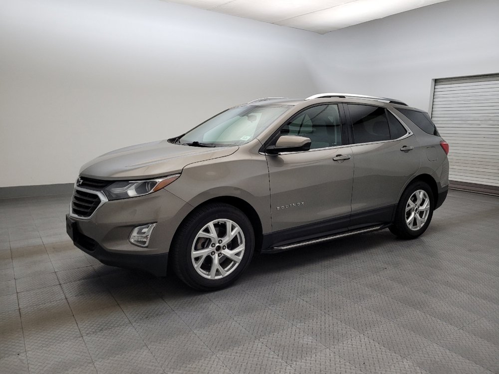 Used 2018 Chevrolet Equinox LT FWD image 2