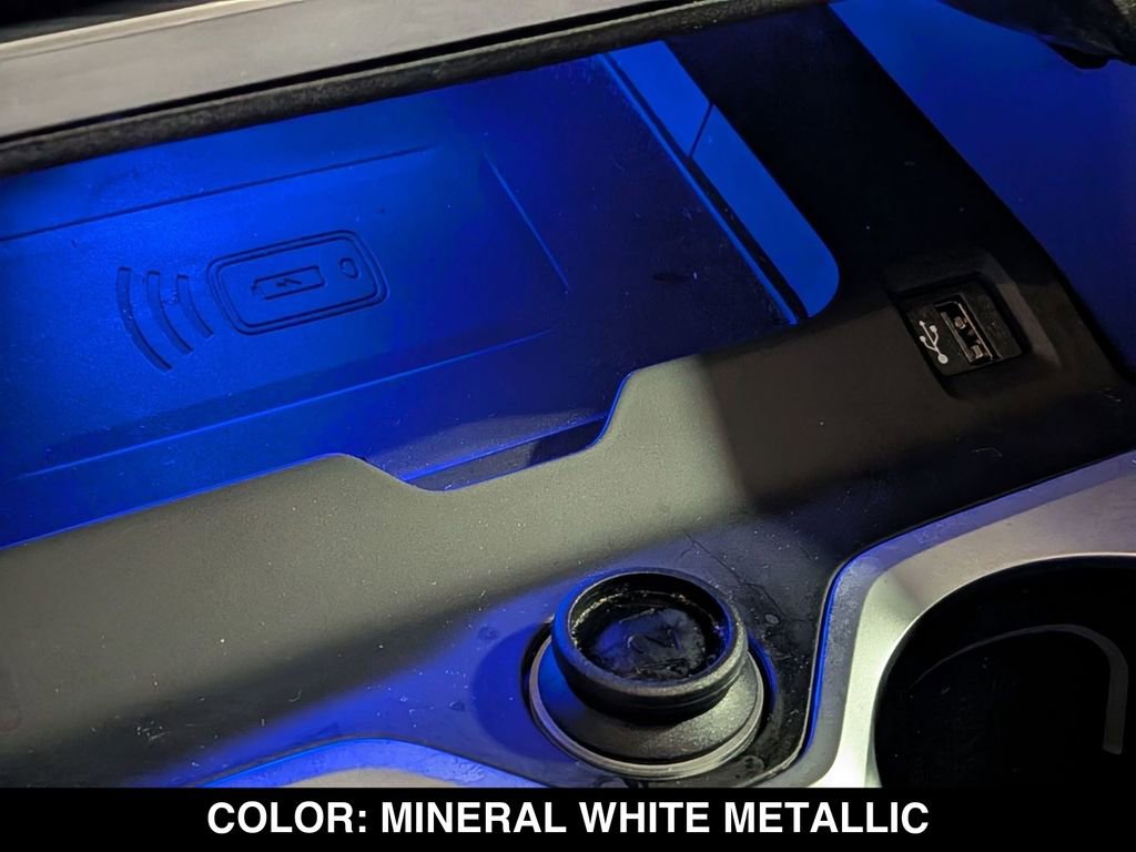 Certified 2023 BMW X7 M60i w/ Executive Package image 24