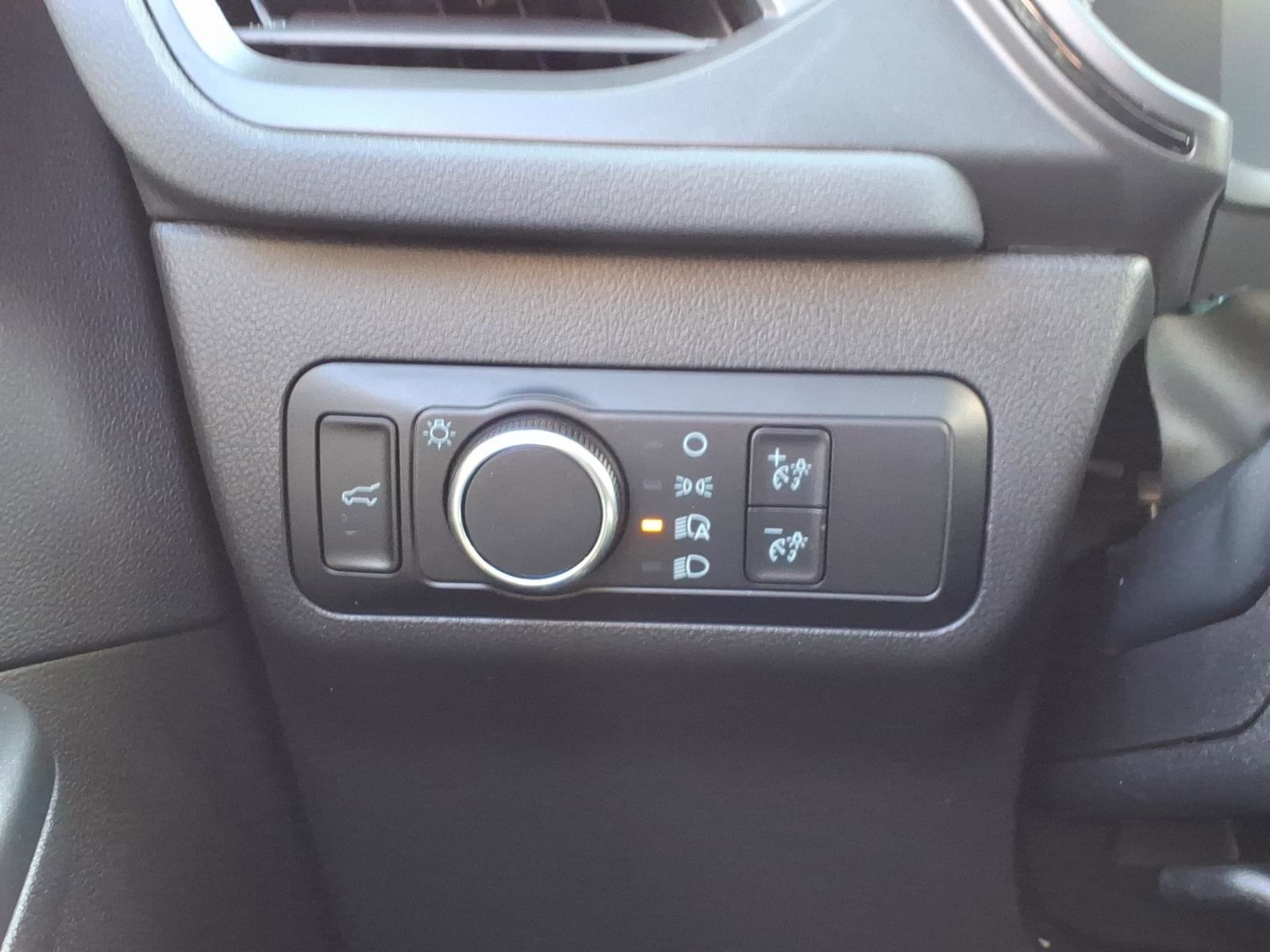 Used 2024 Ford Escape ST-Line w/ Tech Pack #1 AWD/4WD image 31
