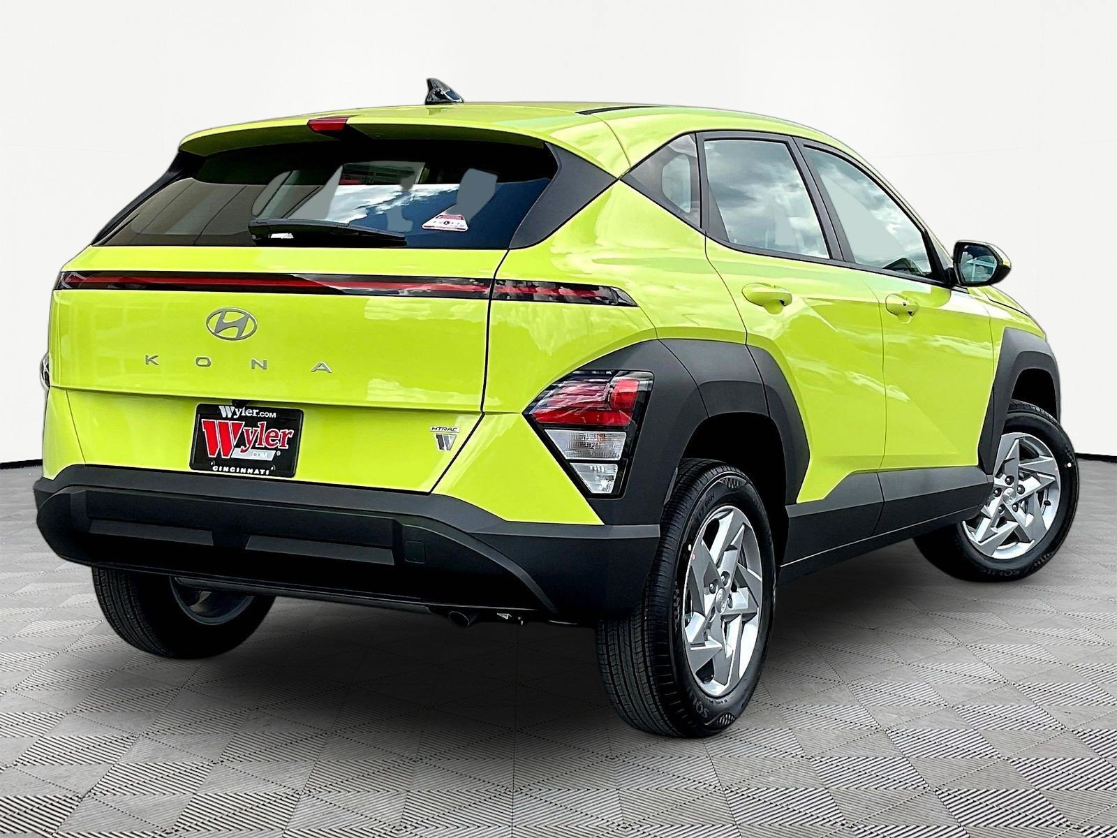 New 2027 Hyundai Kona SE AWD/4WD image 7